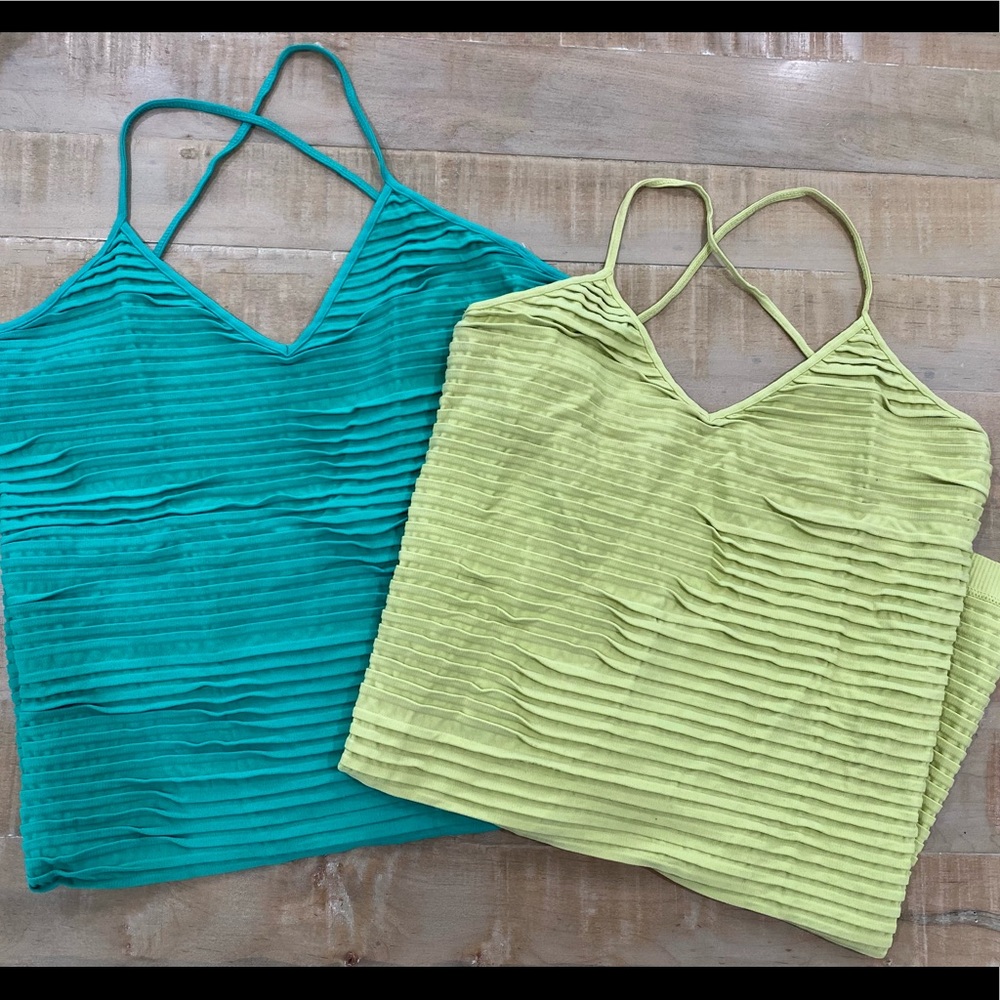 2 BCBGENERATION Bodycon bandage stretch midi green lime yellow halter dress